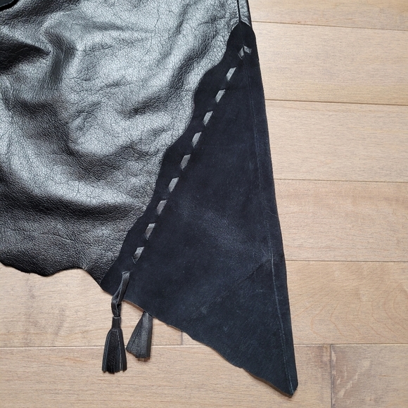Vintage Y2K Danier black leather and suede asymmetrical midi skirt size 2 - Picture 9 of 15